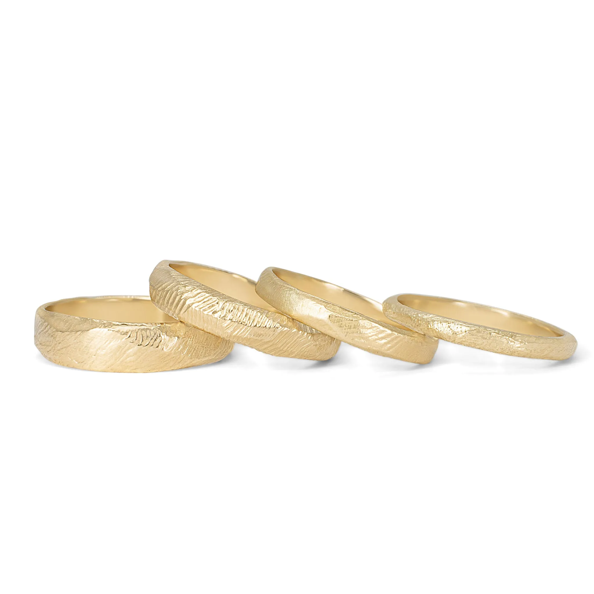 18K Carved Wedding Band 2mm