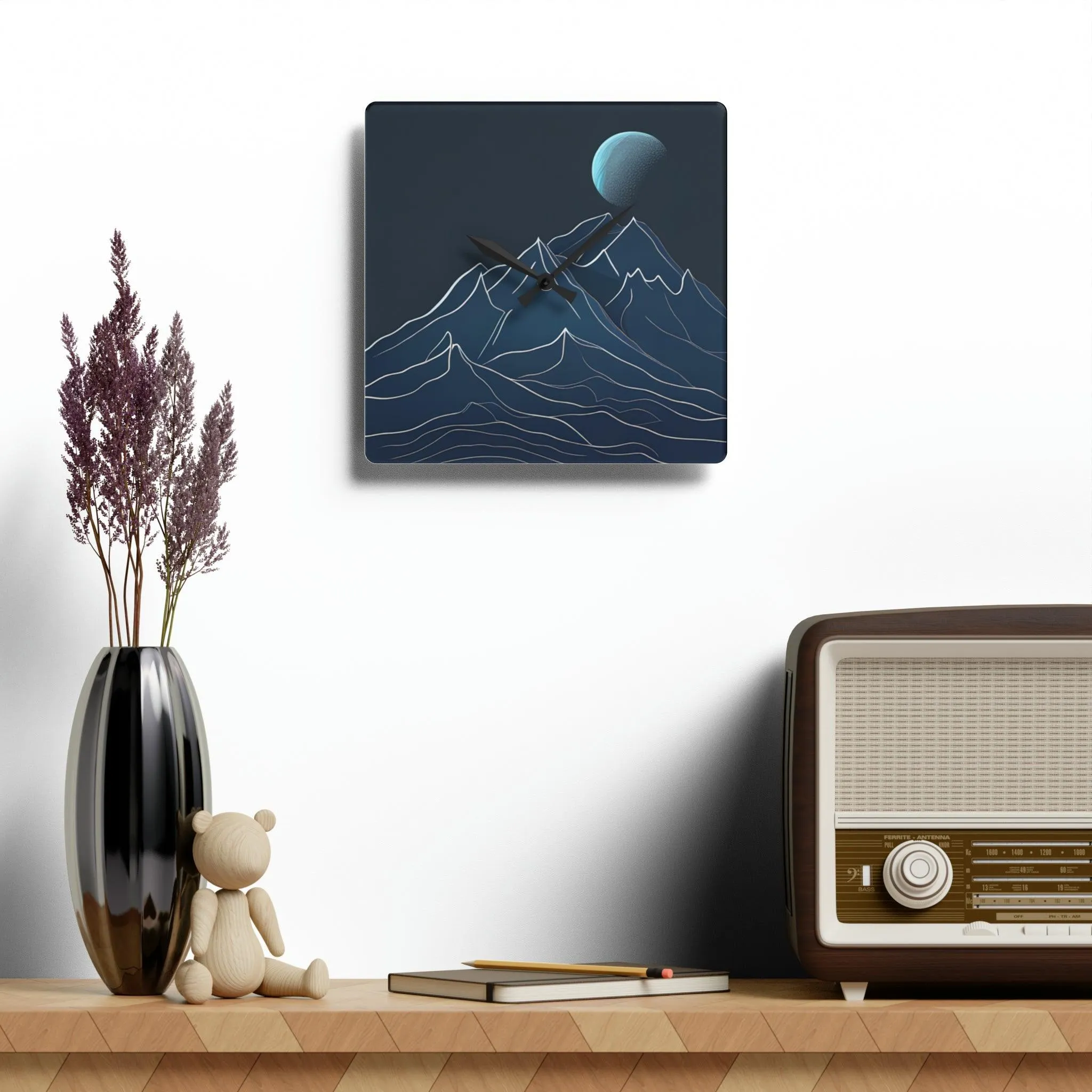Artistic Mountain Elegance Clock with Premium Craftsmanship and Vivid Imagery