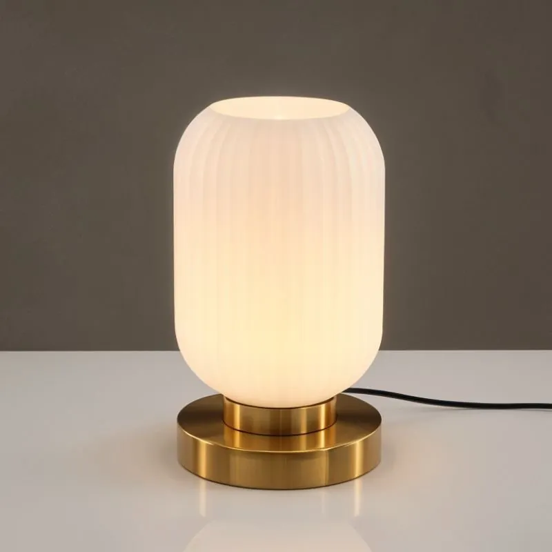 Eclat Table Lamp