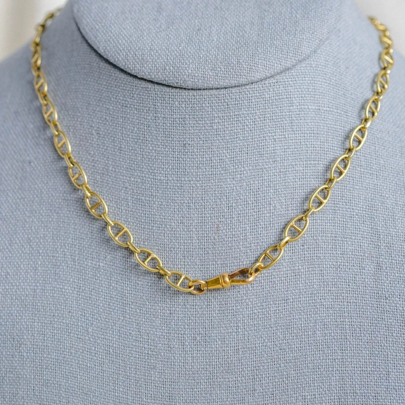 Exceptional 18k Anchor Link Watch Chain 16”
