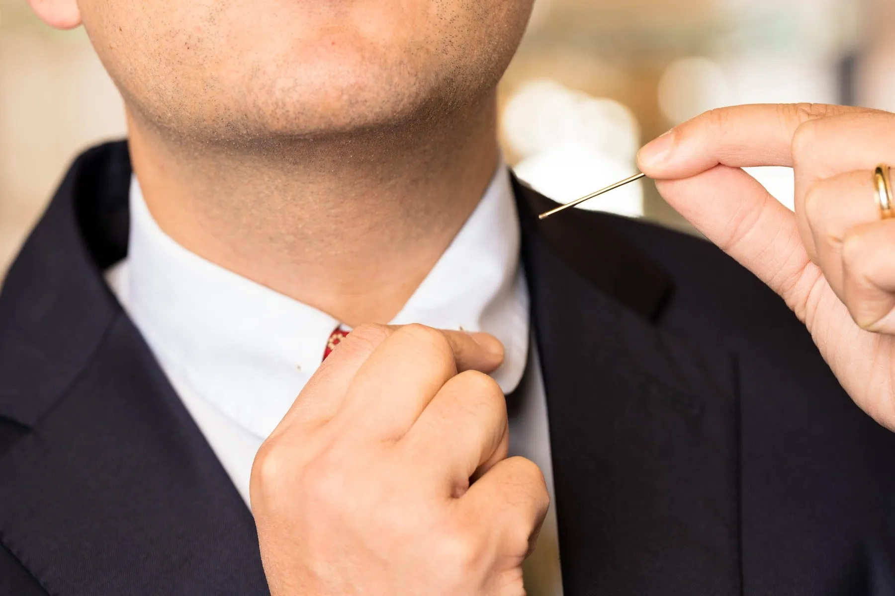 Gold Ball End Collar Bar