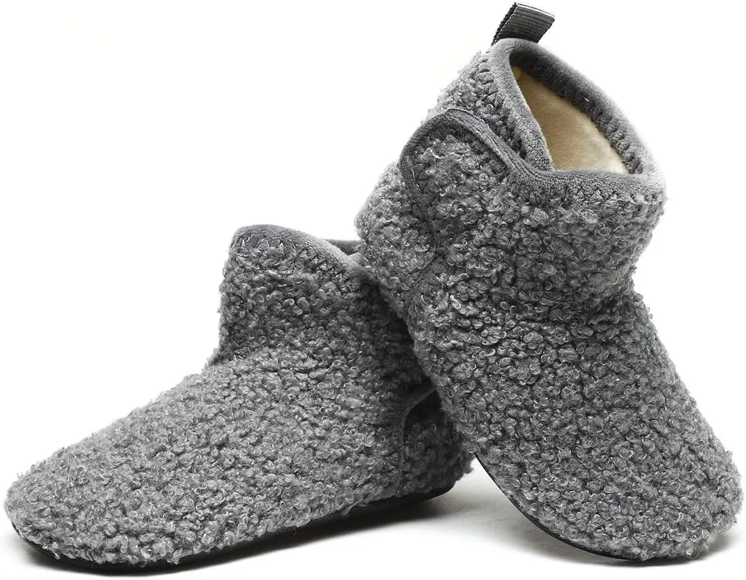 Hayeabi Toddler Kids Lightweight Winter Fuzzy Warm Indoor Outdoor House Slippers Non-Slip Grip Comfy Home Floor Shoes for Boys Girls