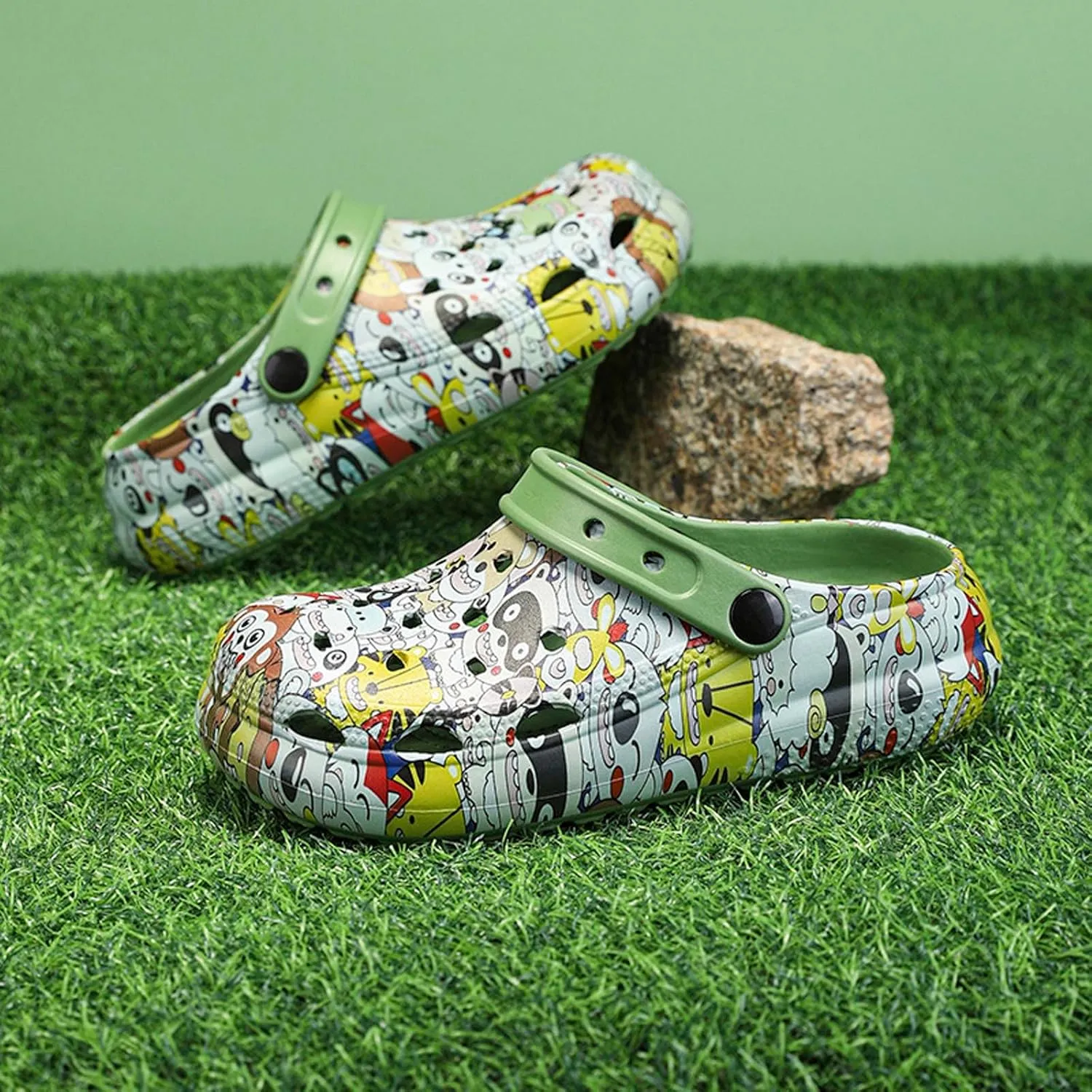 Meidiastra Kids Garden Shoes Boys Girls Cartoon Clogs Beach Pool Slippers Sandals