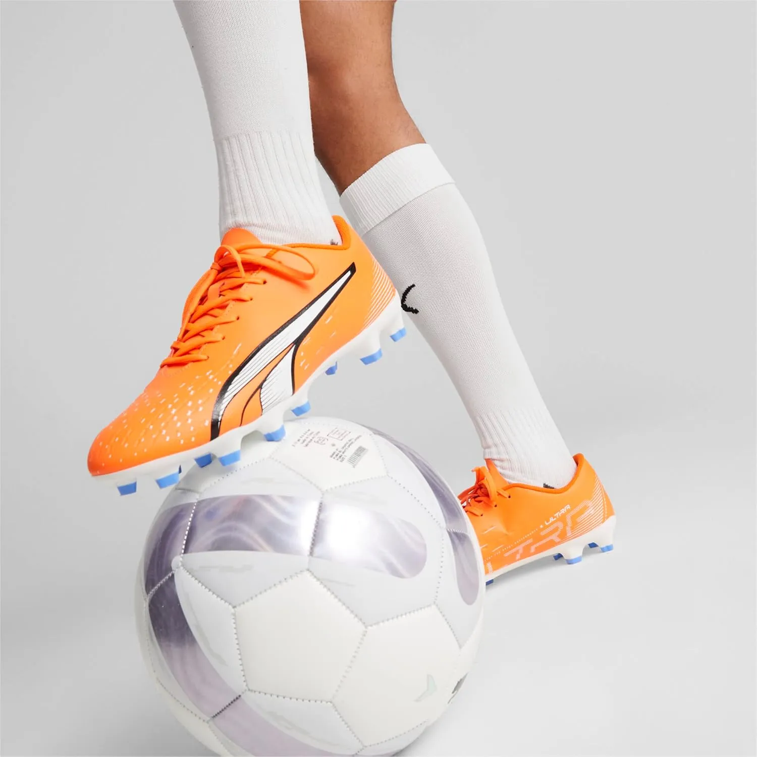 PUMA Men's Ultra Play Firm Ground/Artificial Ground