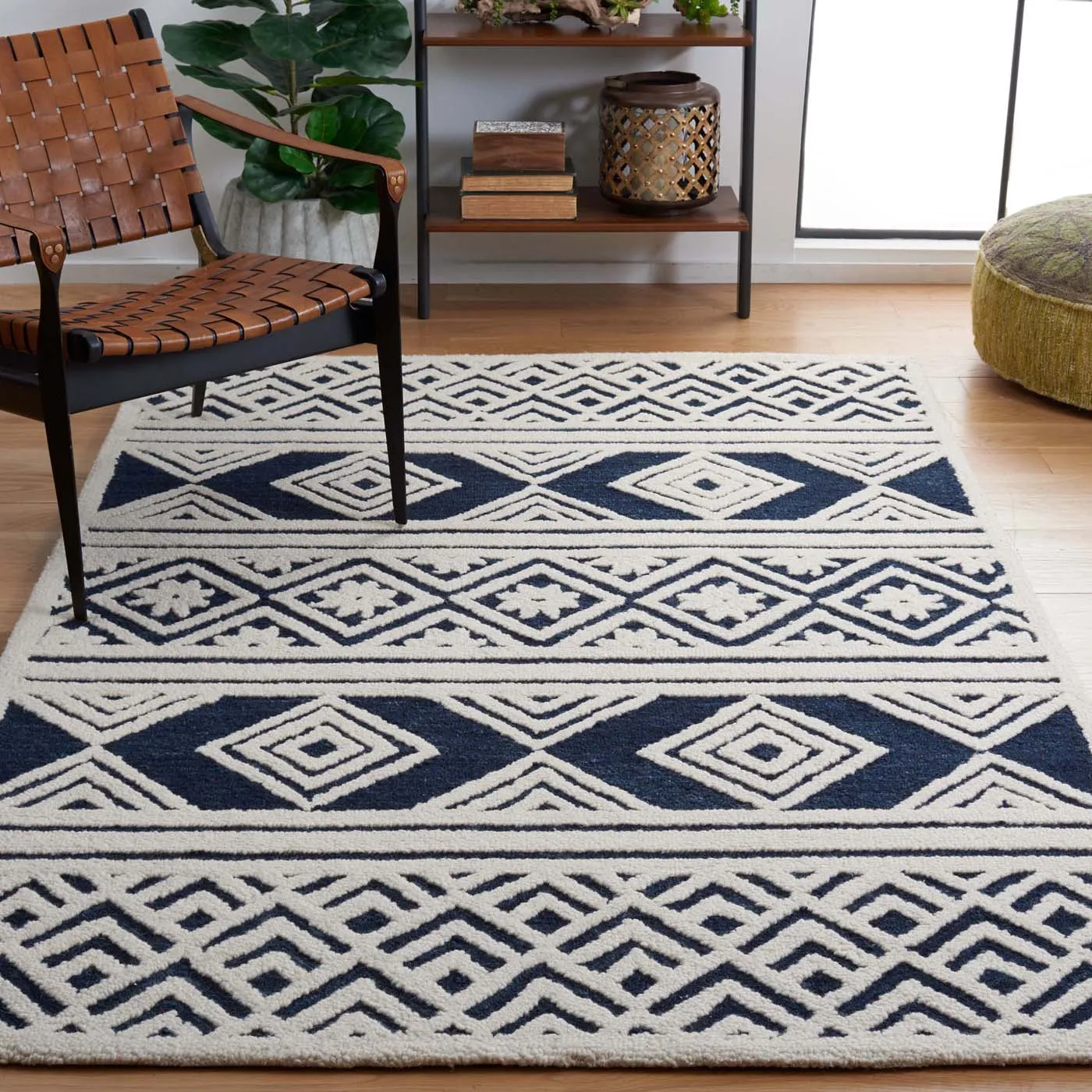 Safavieh Casablanca 377 Rug, CSB377