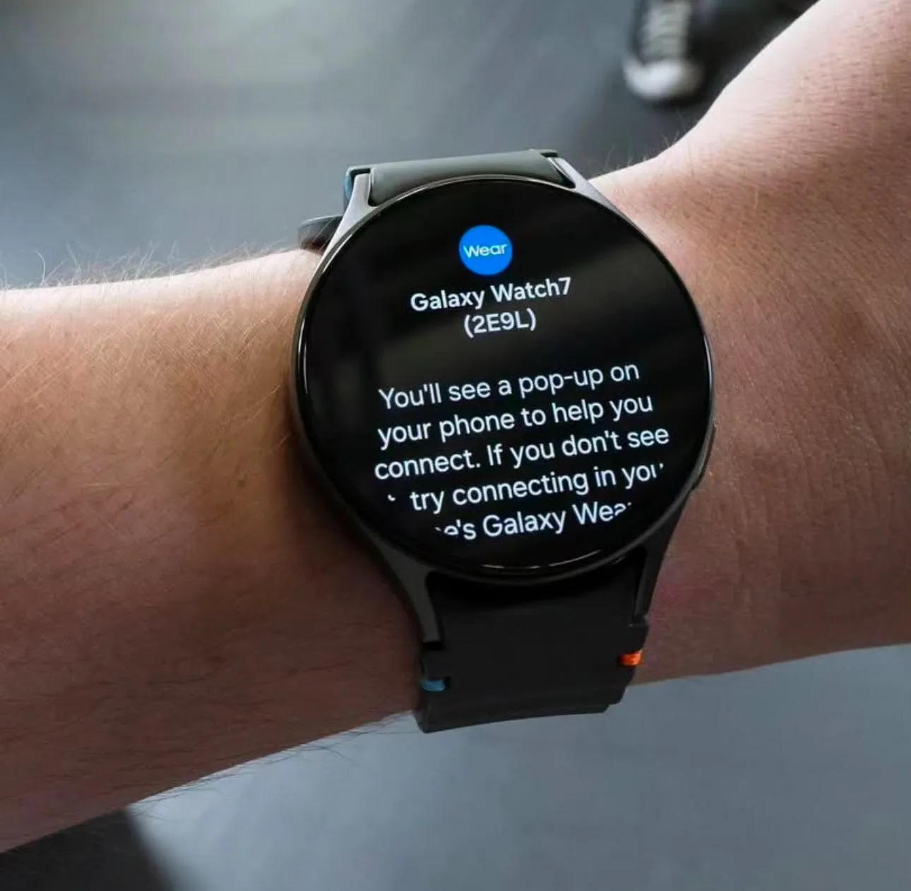 Smart Watch7 : 44mm Silver, Bluetooth   LTE | AI-Powered Smartwatch with Health Tracking | Dual GPS & Heart Monitor | 1-Year Warranty| Easy 15-Day Returns | Free Earbuds pro